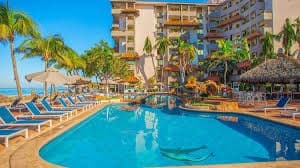 Luna Palace Hotel And Suites