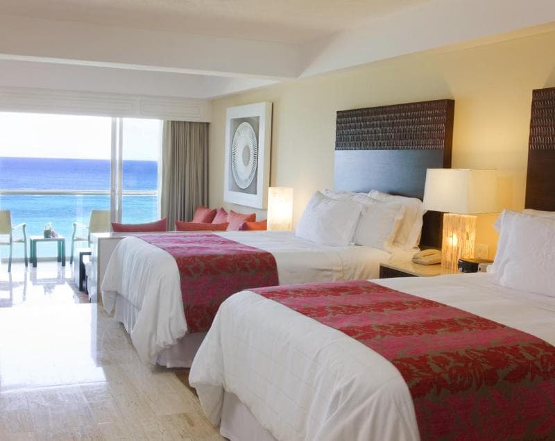 Suite, 2 Queen, Oceanfront — image 1 of 1