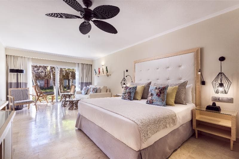 Junior Suite, Garden View — image 1 of 6