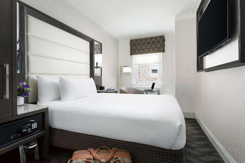 1 King Bed Wicked Small Room — image 1 of 5