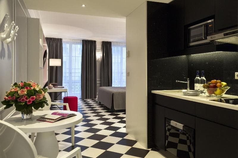 Suite Couture — image 1 sur 14