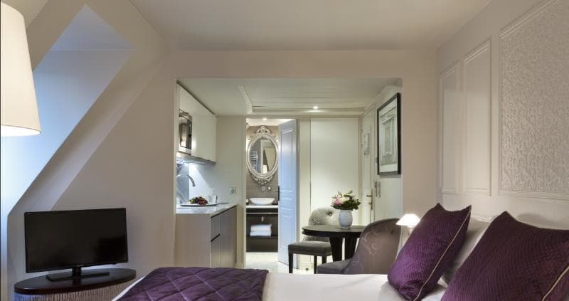 Premier Suite — image 1 of 3