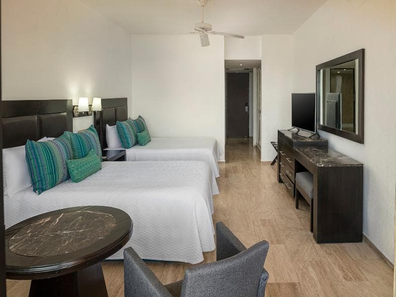 Habitación Con Vista A La Piscina — image 1 sur 2