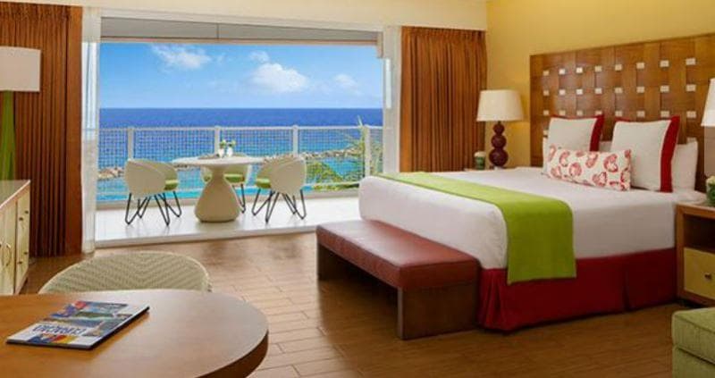 Deluxe Ocean View King — image 1 sur 1