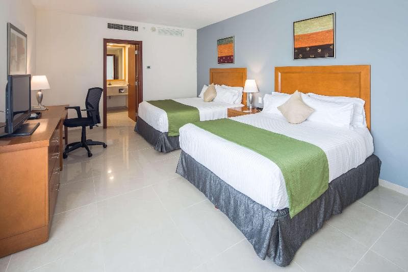 Superior Room - 2 Queen Beds — image 1 sur 1