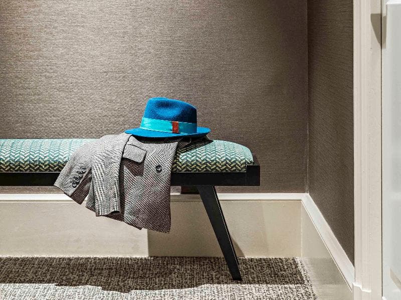Luxury Premium Scribe, Queen, Courtyard View — image 1 sur 13