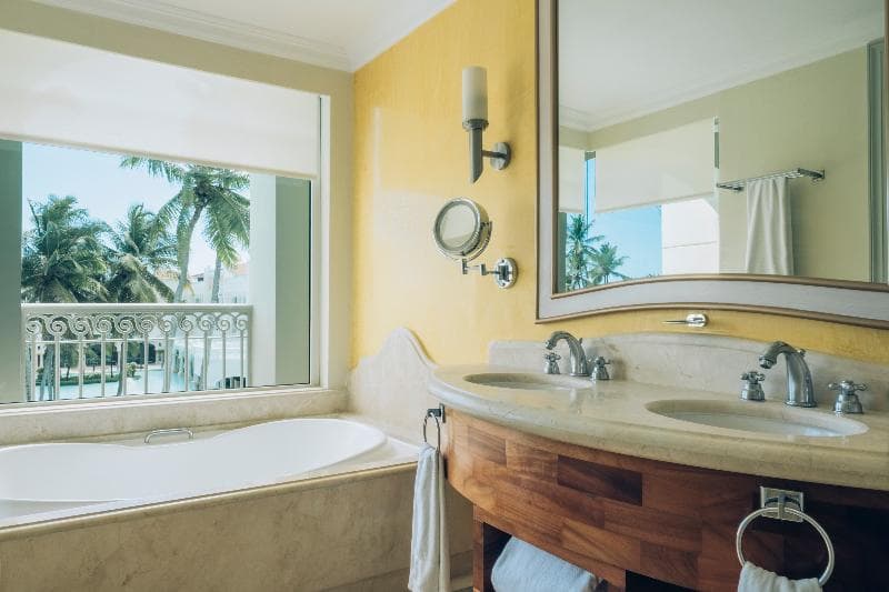 Suite, Highfloor — image 1 of 5