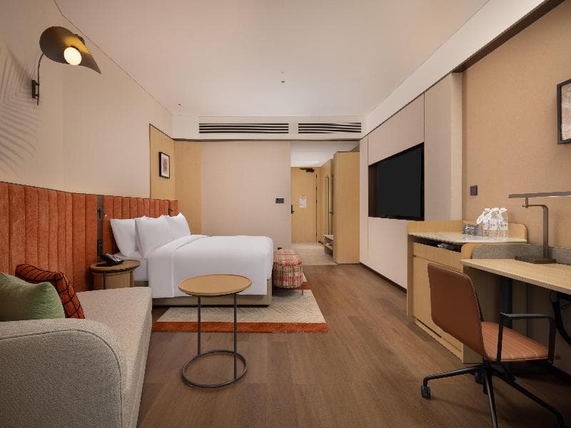 Guest Room, King β image 1 of 1