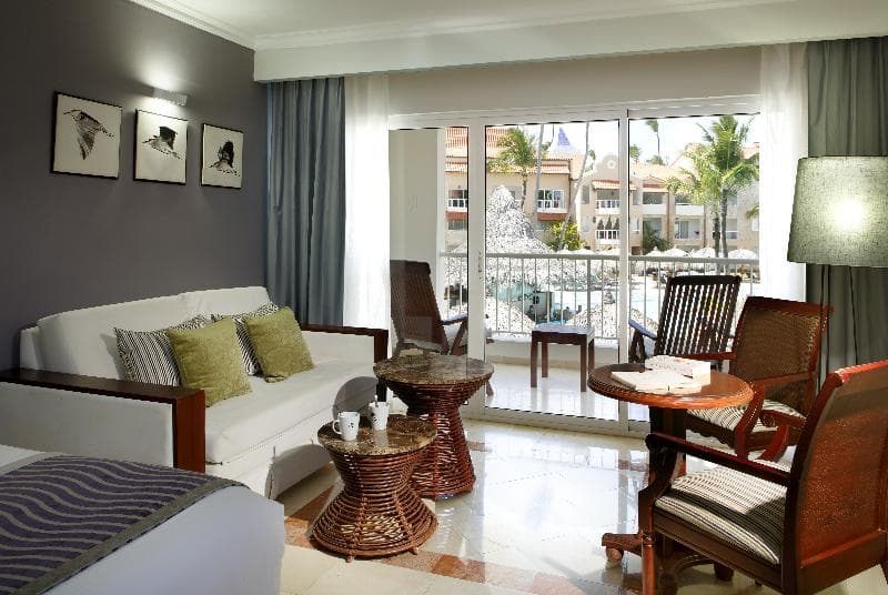 Junior Suite, Poolside — image 1 sur 3
