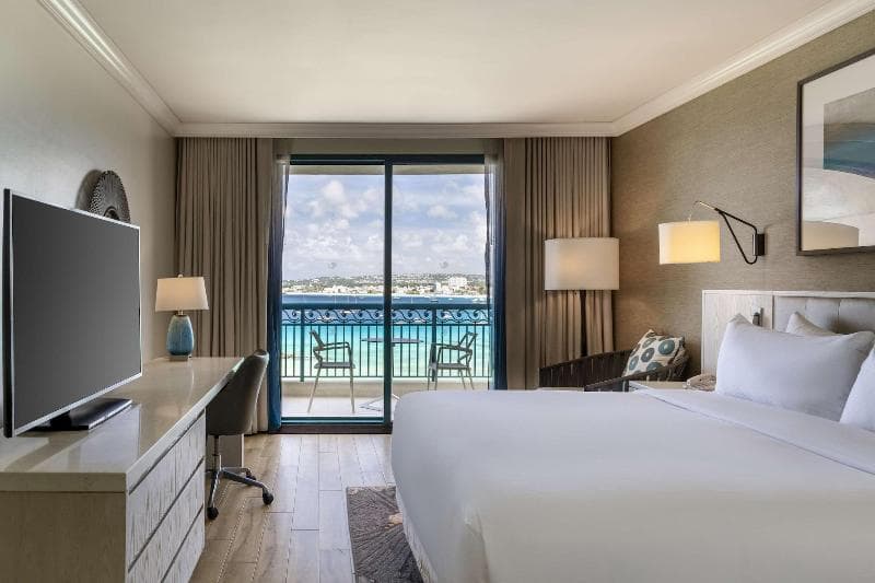 OCEAN VIEW 1 KING ACCESSIBLE WITH BALCONY — image 1 of 7