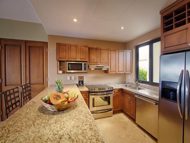 Master Suite, 2 Bedroom — image 1 of 7