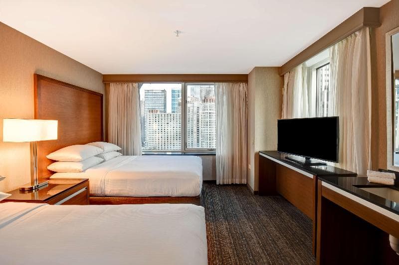 Suite, 2 Double, City View, Highfloor — image 1 of 4