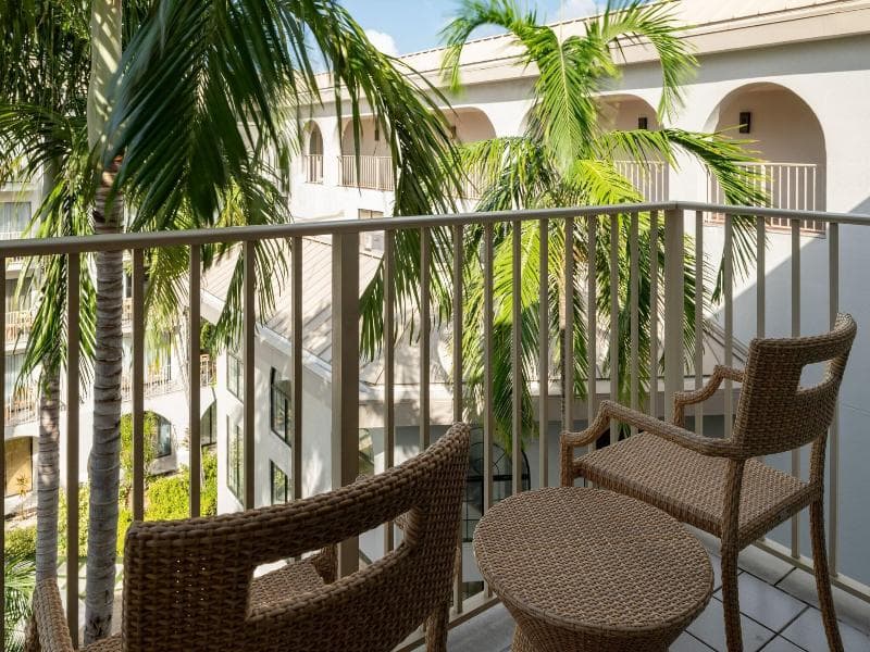 Room - 2 Queen, Courtyard View — image 1 of 4