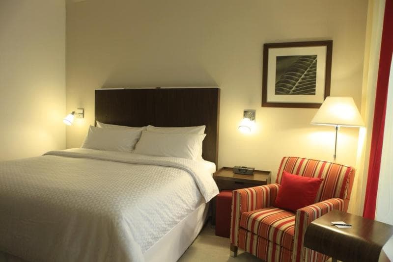 Traditional Guest Room — image 1 of 2