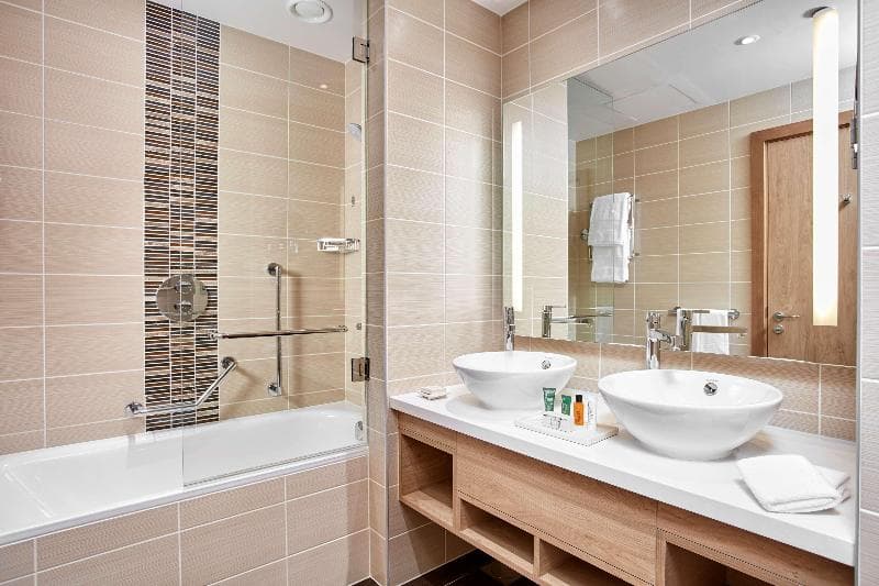 King One Bedroom Suite — image 1 sur 6