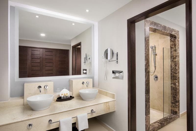 Junior Suite — image 1 of 2