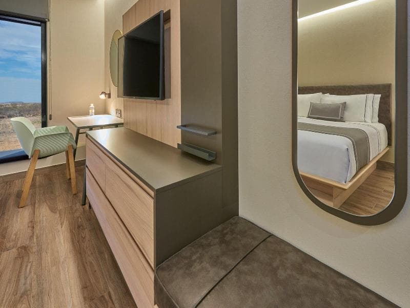 King Room — image 1 of 3
