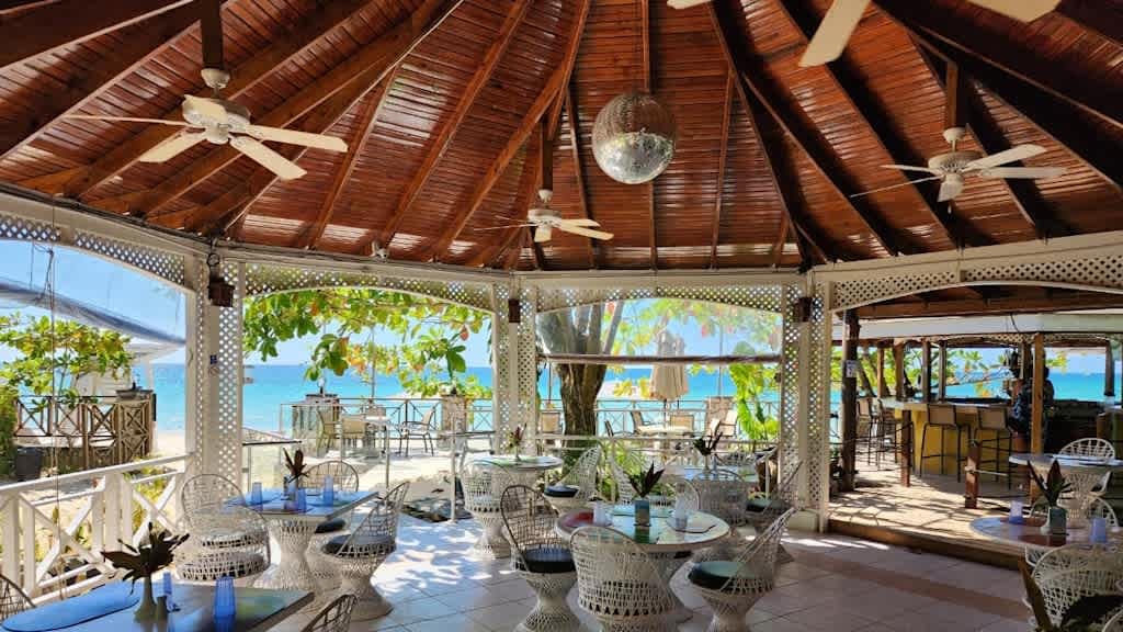 Rondel Village, Negril