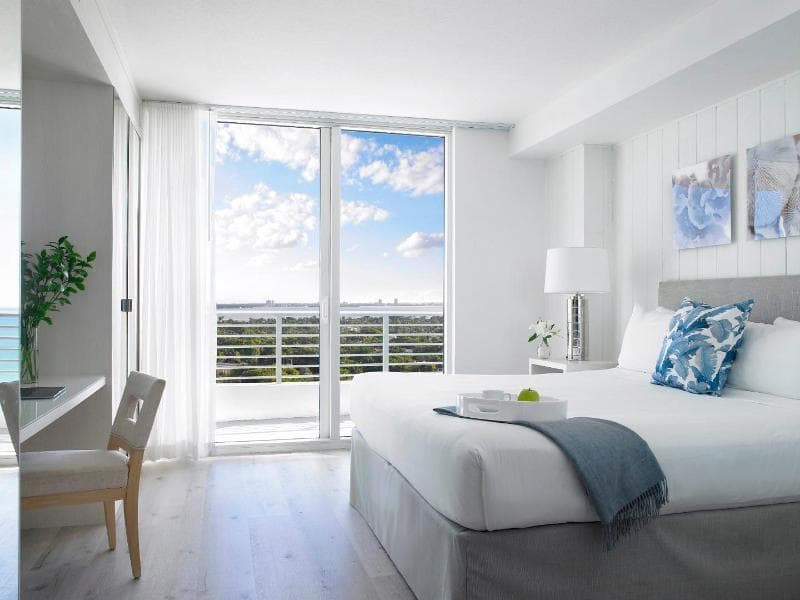 Accessible Queen Bay View Suite β image 1 of 1