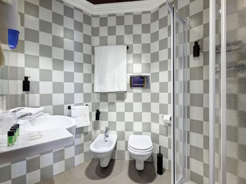 Standard Single Room — image 1 sur 2