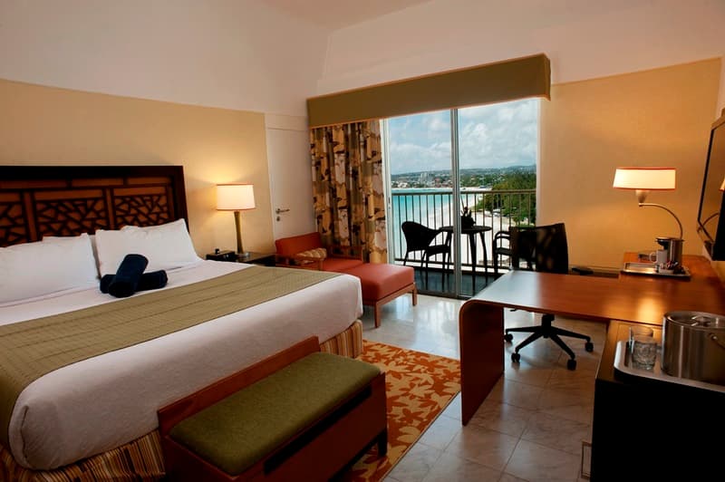 2 Double Beds, Ocean View β image 1 of 1