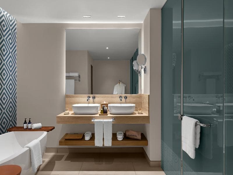 Premium, 2 Queen, Ocean View — image 1 sur 8