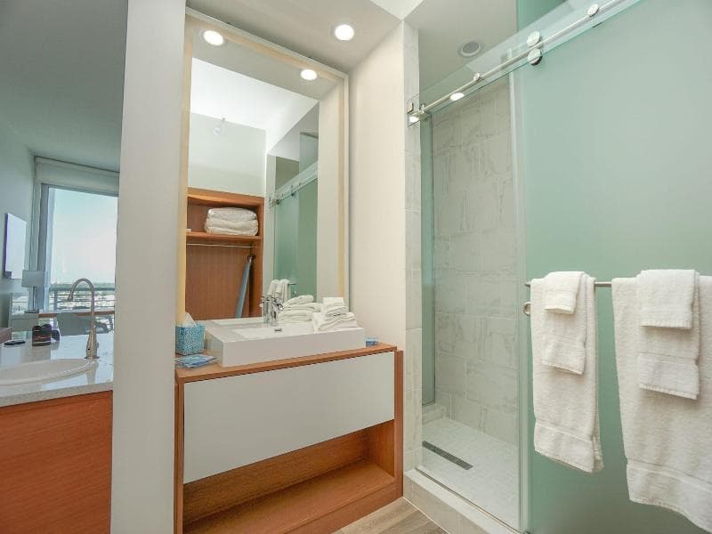 Floridian 2 Queen Guest room, 2 Queen Accessible — image 1 sur 6