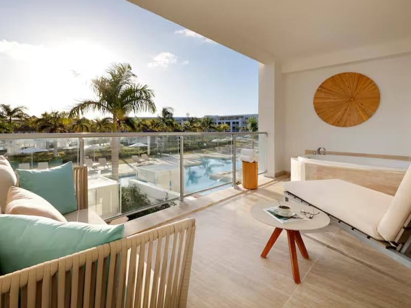 Family Concierge Suite β image 1 of 7