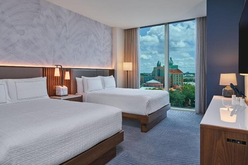 Traditional Guest Room, 2 Queen, No View β image 1 of 5