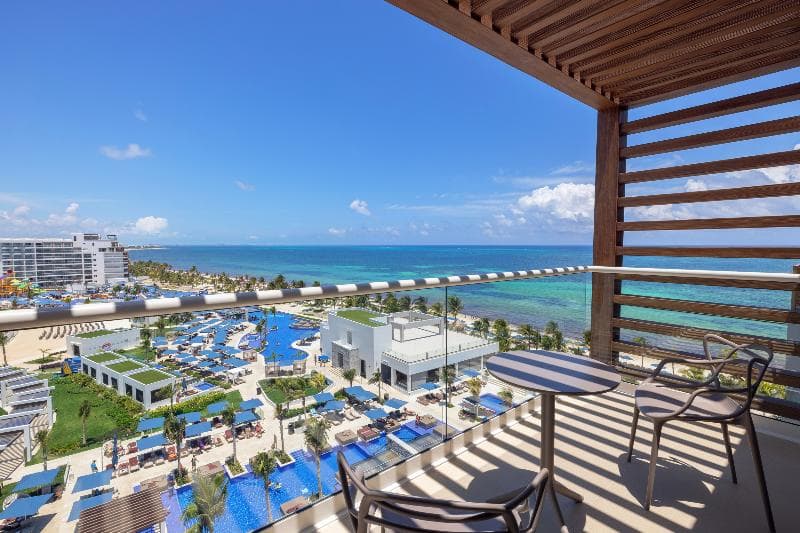 Luxury Junior Suite Diamond Club, Ocean View — image 1 sur 6