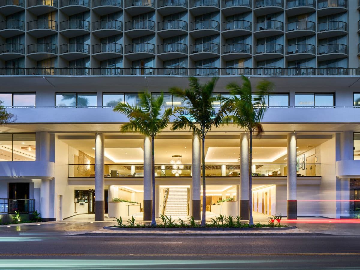 Outrigger Waikiki Paradise Hotel